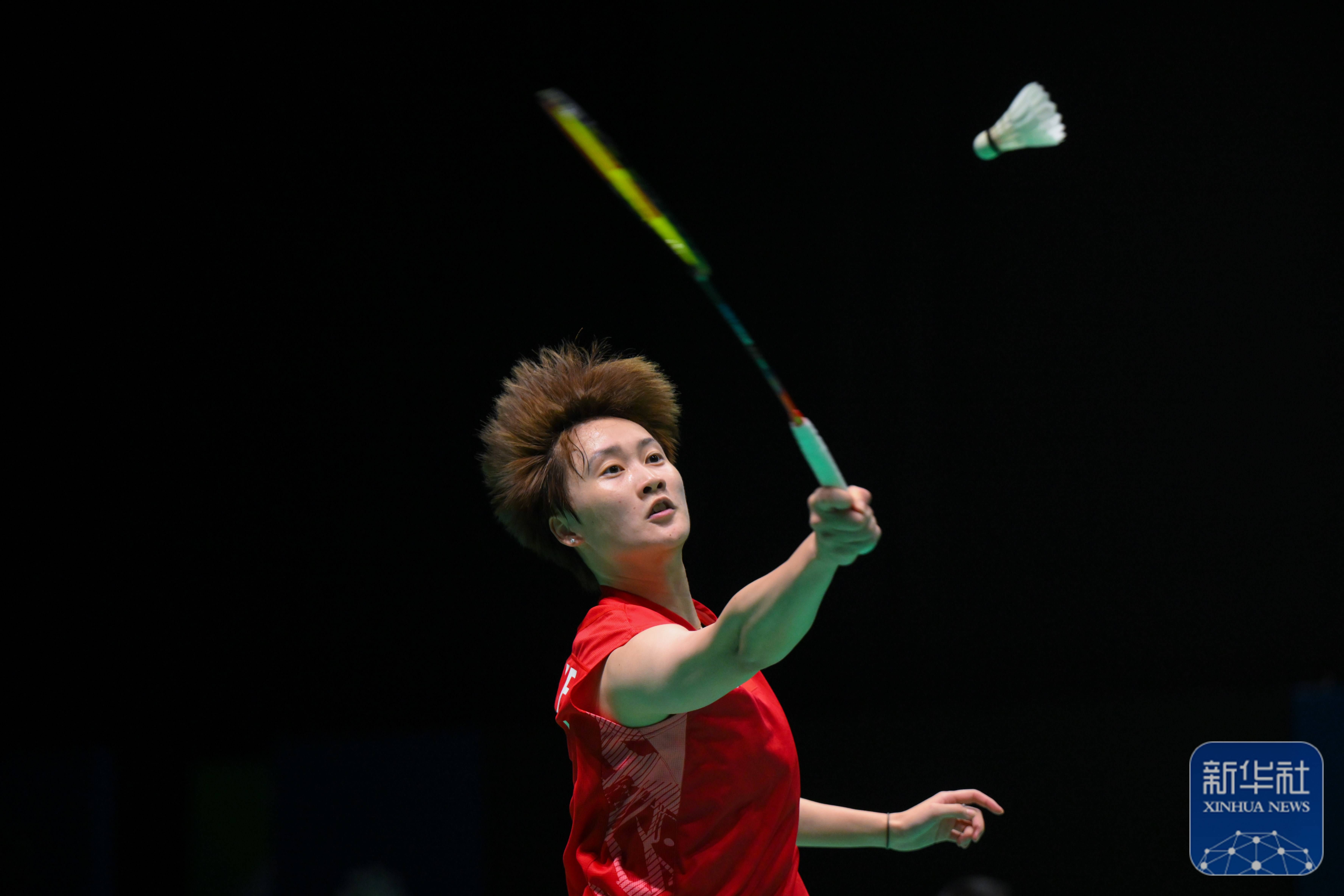 布莱顿官方：球队从意甲签下中卫库博拉 双方签约五年